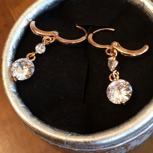 boutique Jewelry - CHECH CRYSTAL and GOLD TONE DANGLE  1 left